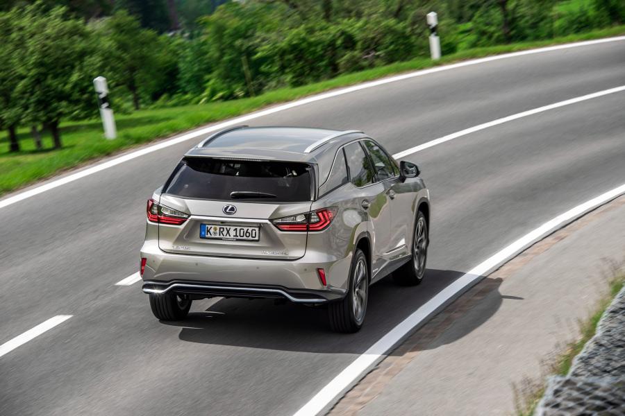  Lexus RX450hL 2018 года  (WW) (фото 36 из 45)